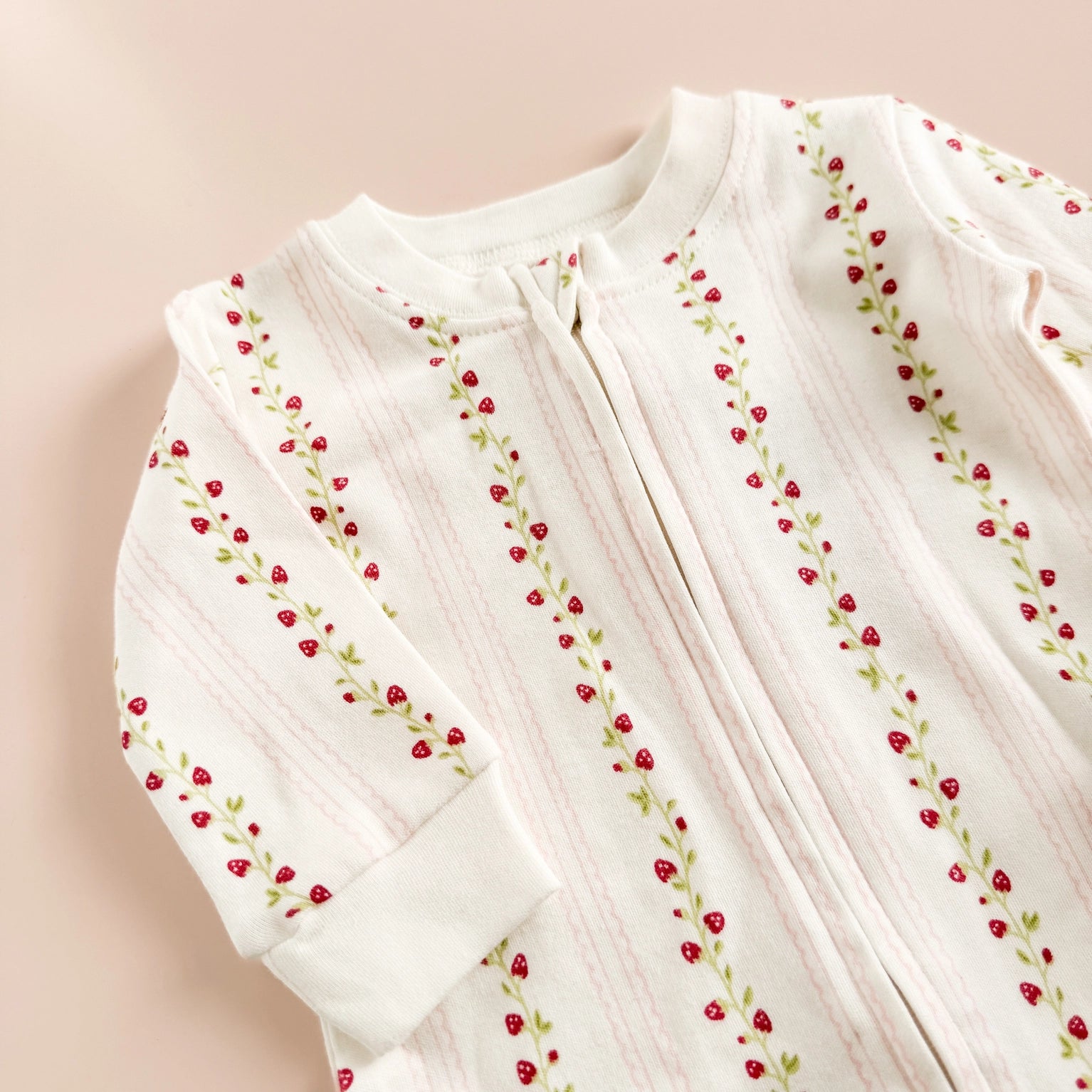 Organic Zipper Romper - Strawberry