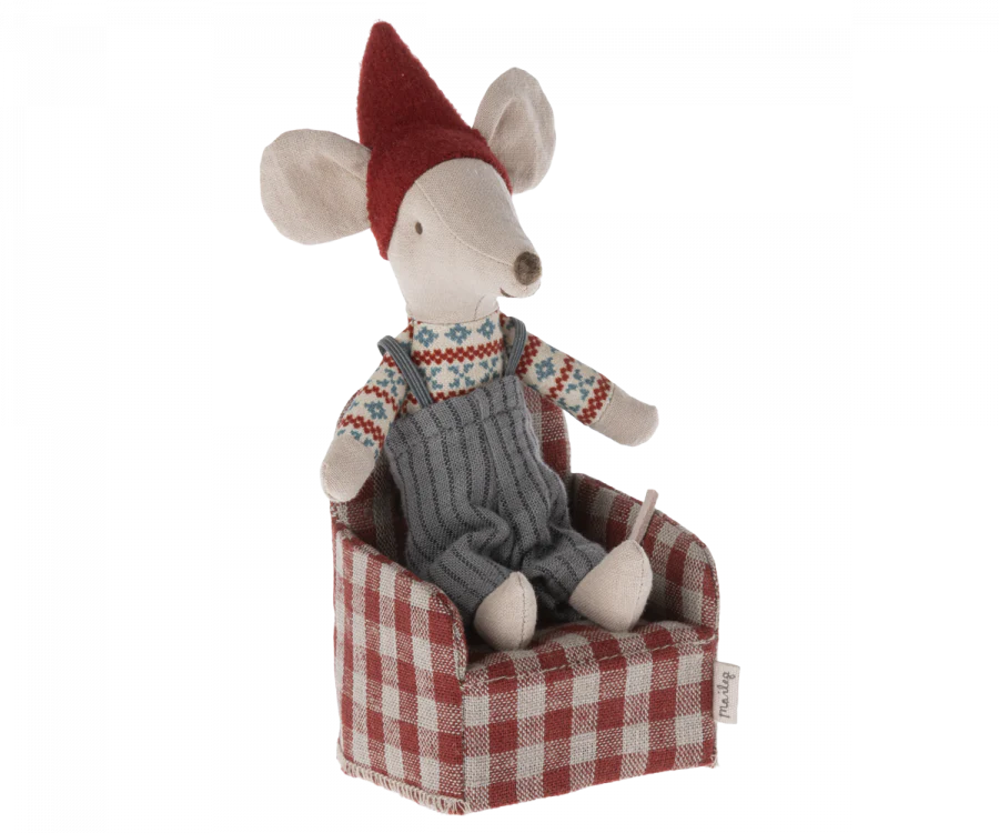 Red Gingham Chair, Mouse
