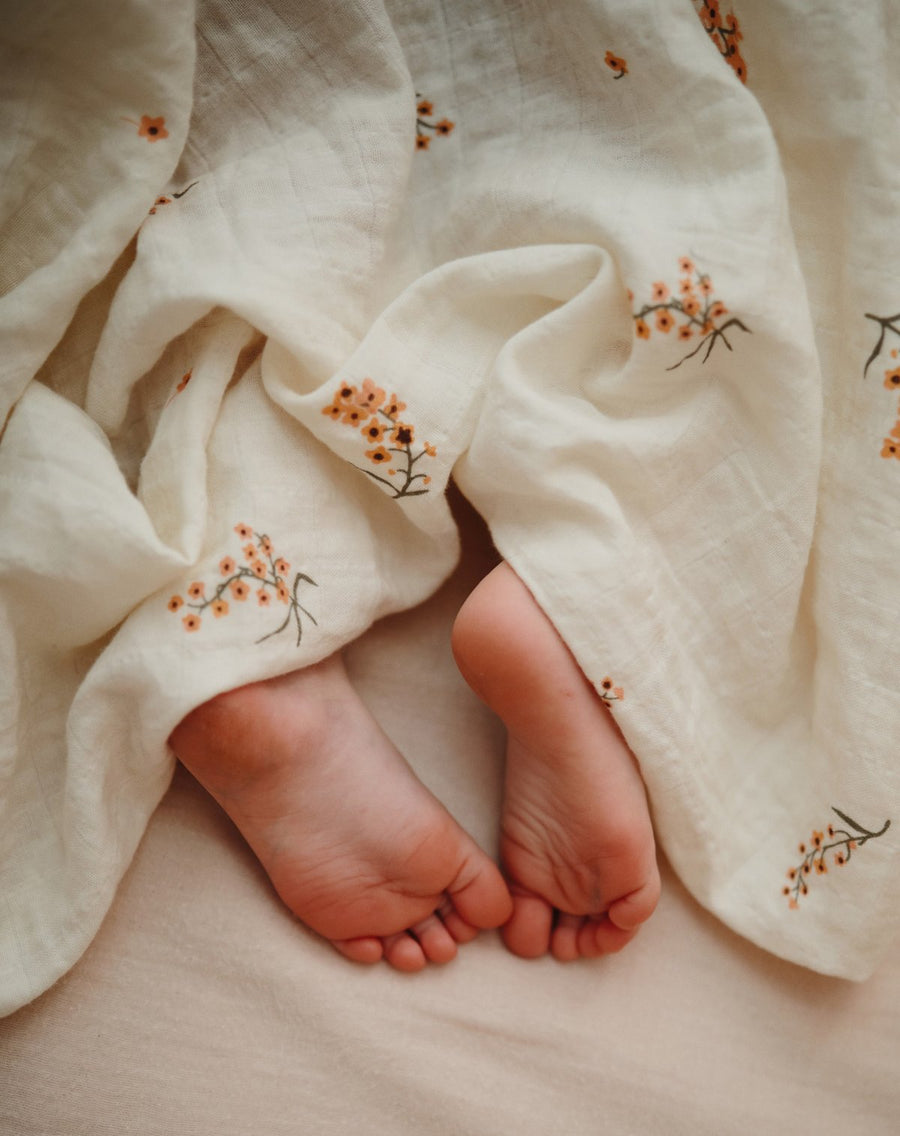 Organic Cotton Muslin Swaddle - Flowers