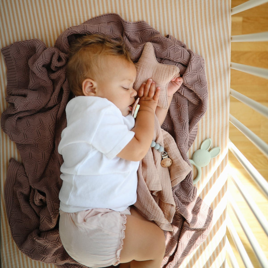 Muslin Crib Sheet - Natural Stripe