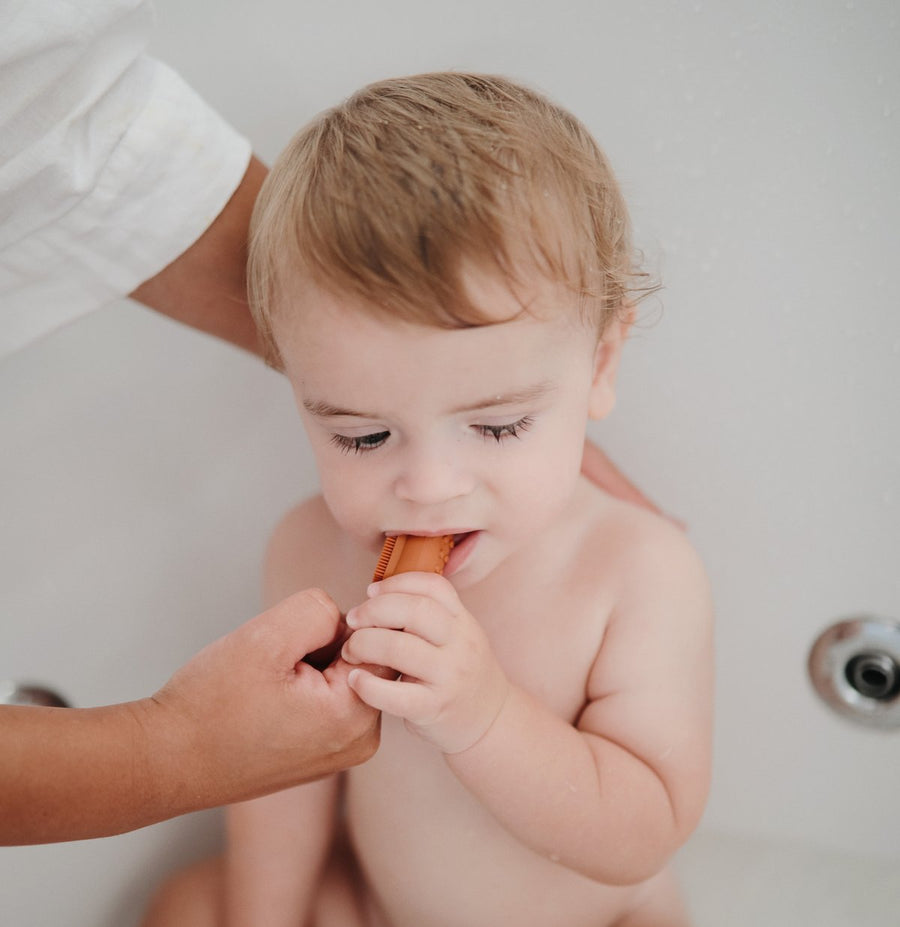 Finger Toothbrush - Clay/Shifting Sand