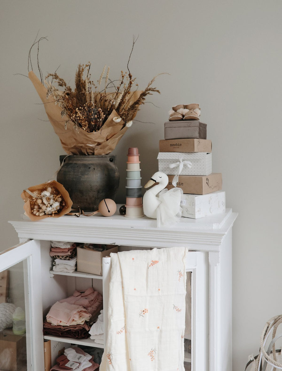 Organic Cotton Muslin Swaddle - Flowers