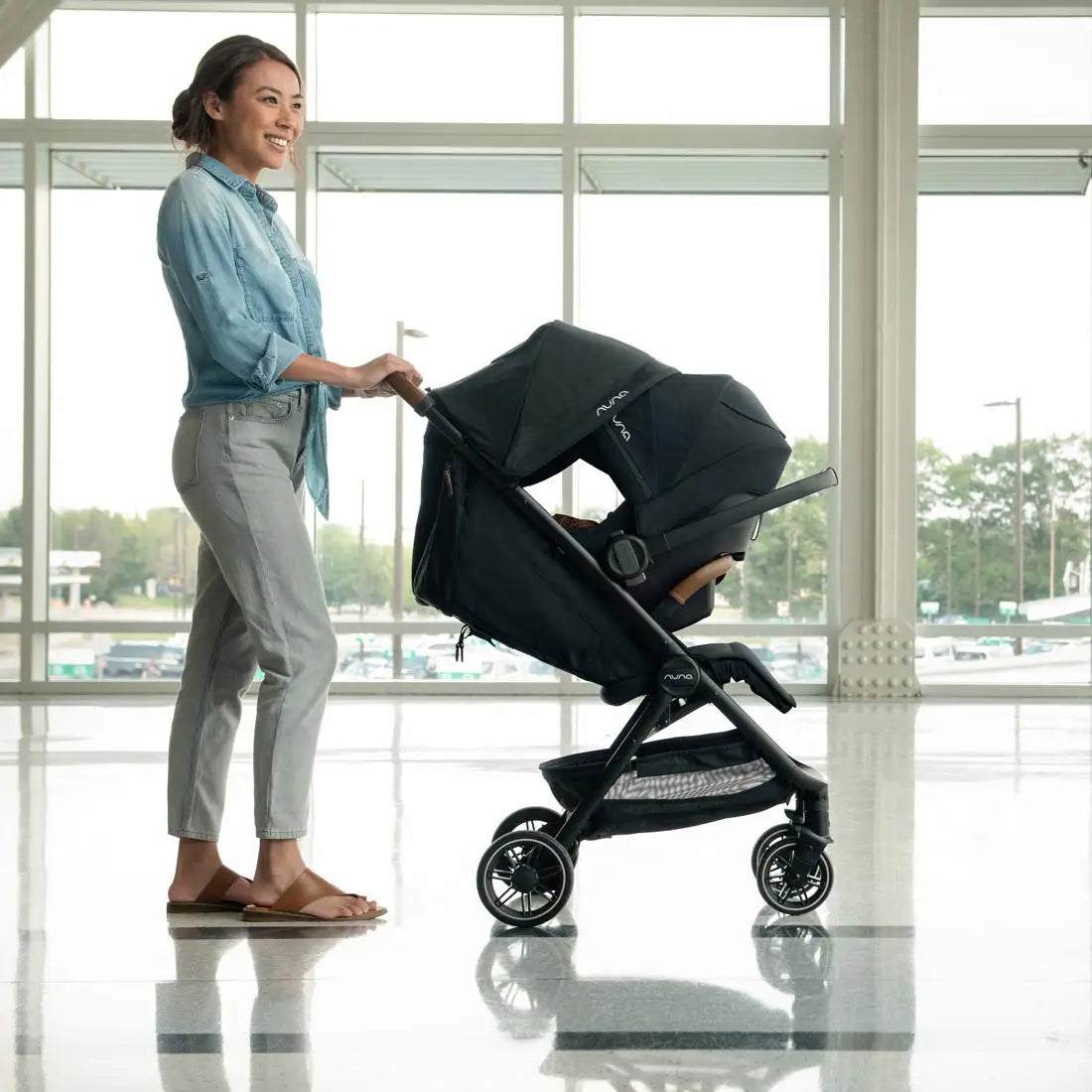 TRVL Stroller with Travel Bag
