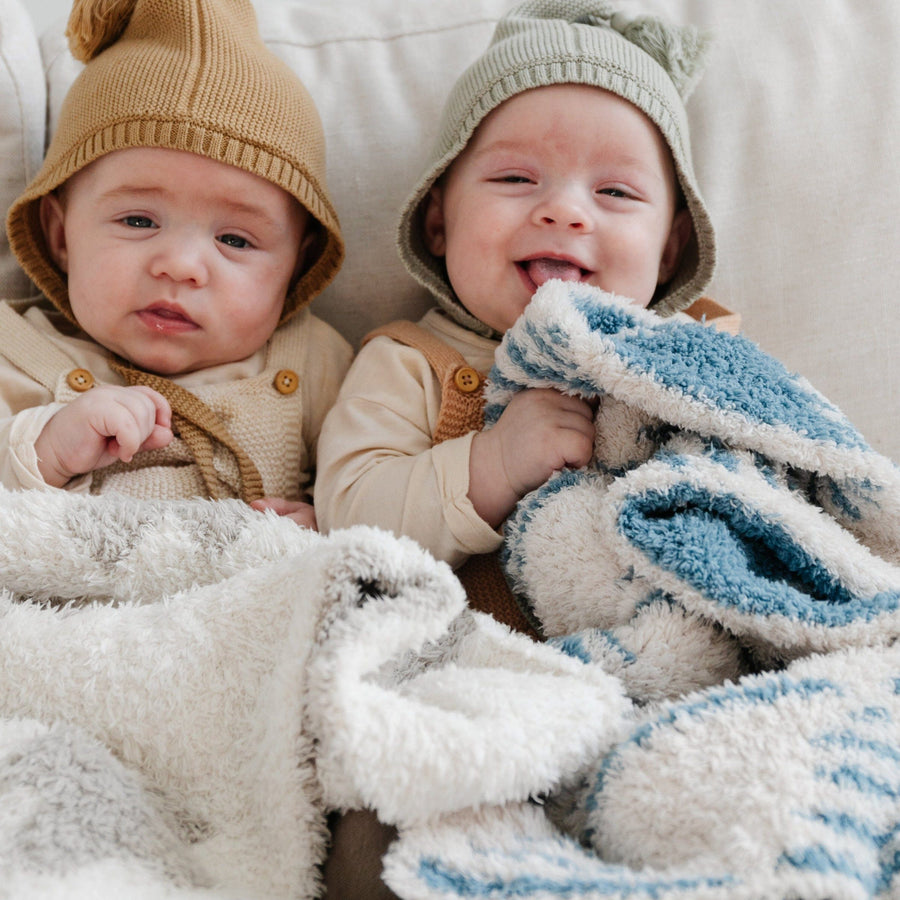 Triangle Double-Layer Bamboni Mini Blanket